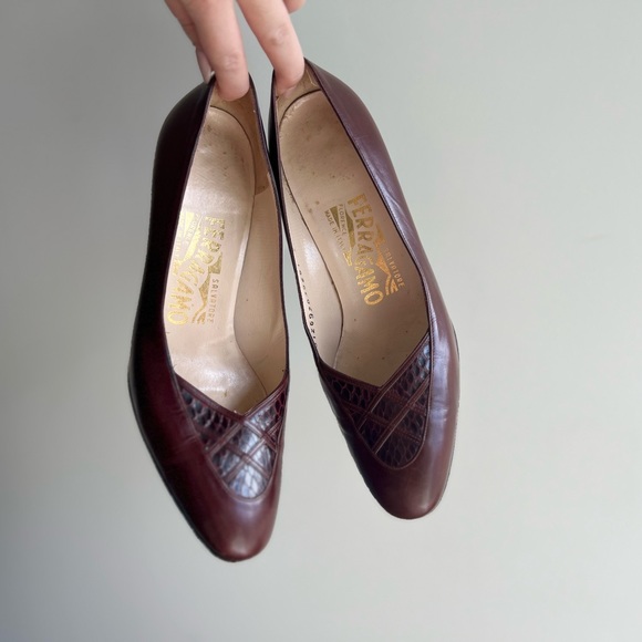 Salvatore Ferragamo Burgundy Leather Kitten Block Heel Pumps - Picture 3 of 5